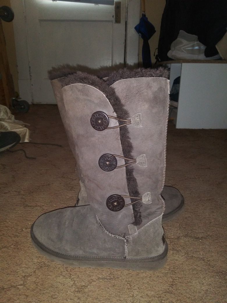 UGG Boots Bailey Button Triplet