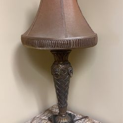 Collection Of Vintage Lamps  (EVERYTHING MIST GO)
