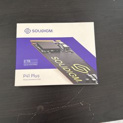 SOLIDIGM 2 TB SSD 