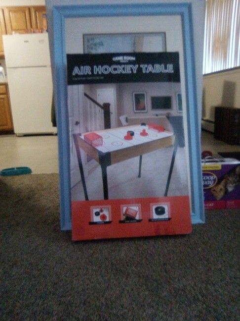 Air Hockey Table