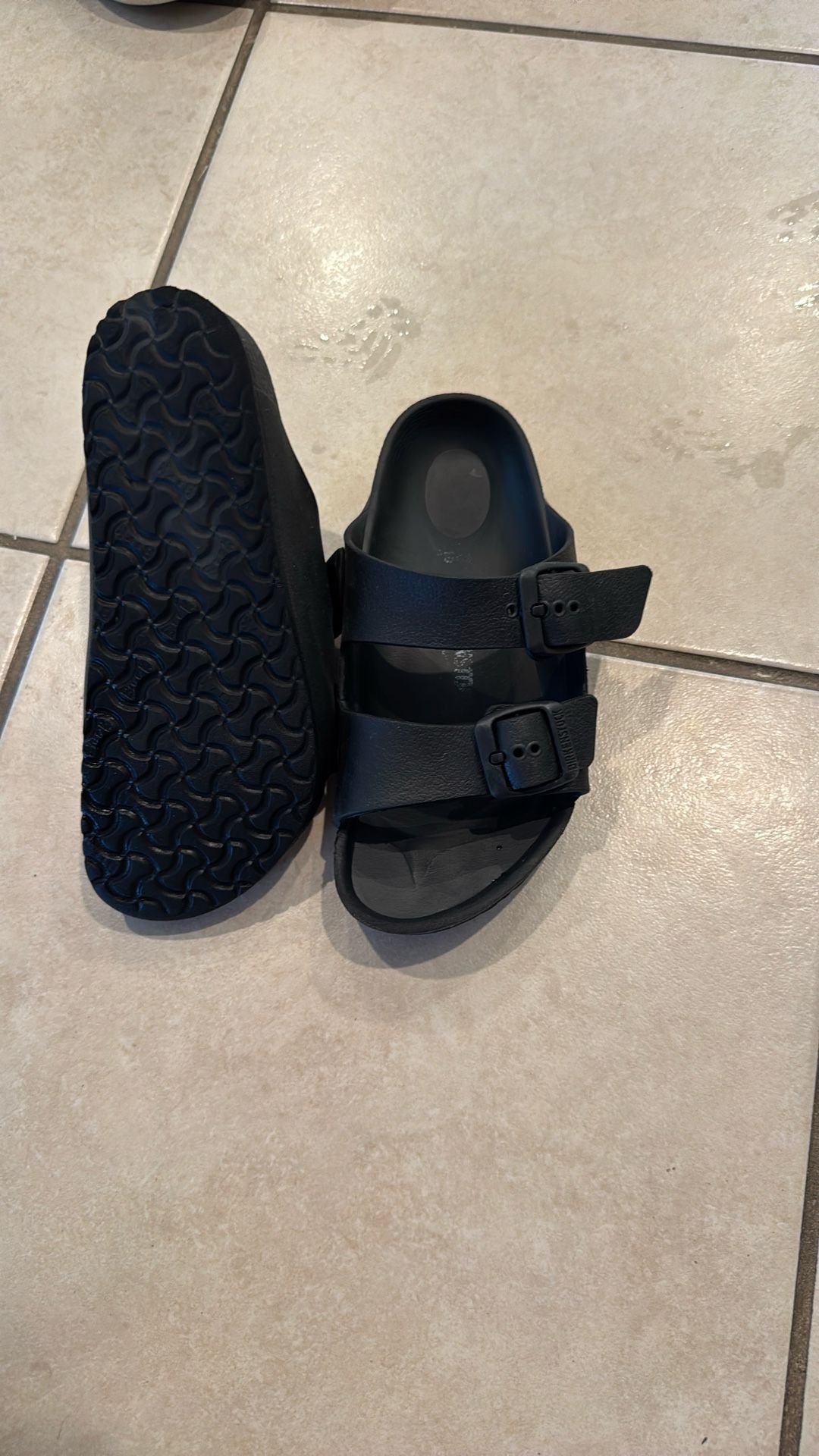 Girls Birkenstocks Size 1