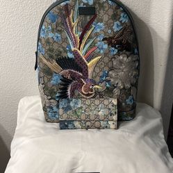 *BUNDLE* Authentic 💙 Gucci GG Supreme Blooms Embroidery Bird Bee Backpack & Wallet