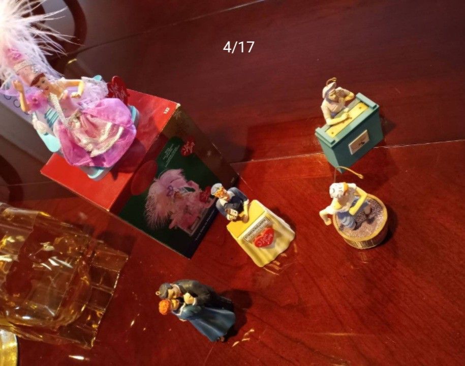 I Love Lucy ORNAMENTS Holiday Barbie