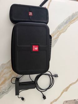 Nintendo Switch Travel Bags & Controllers