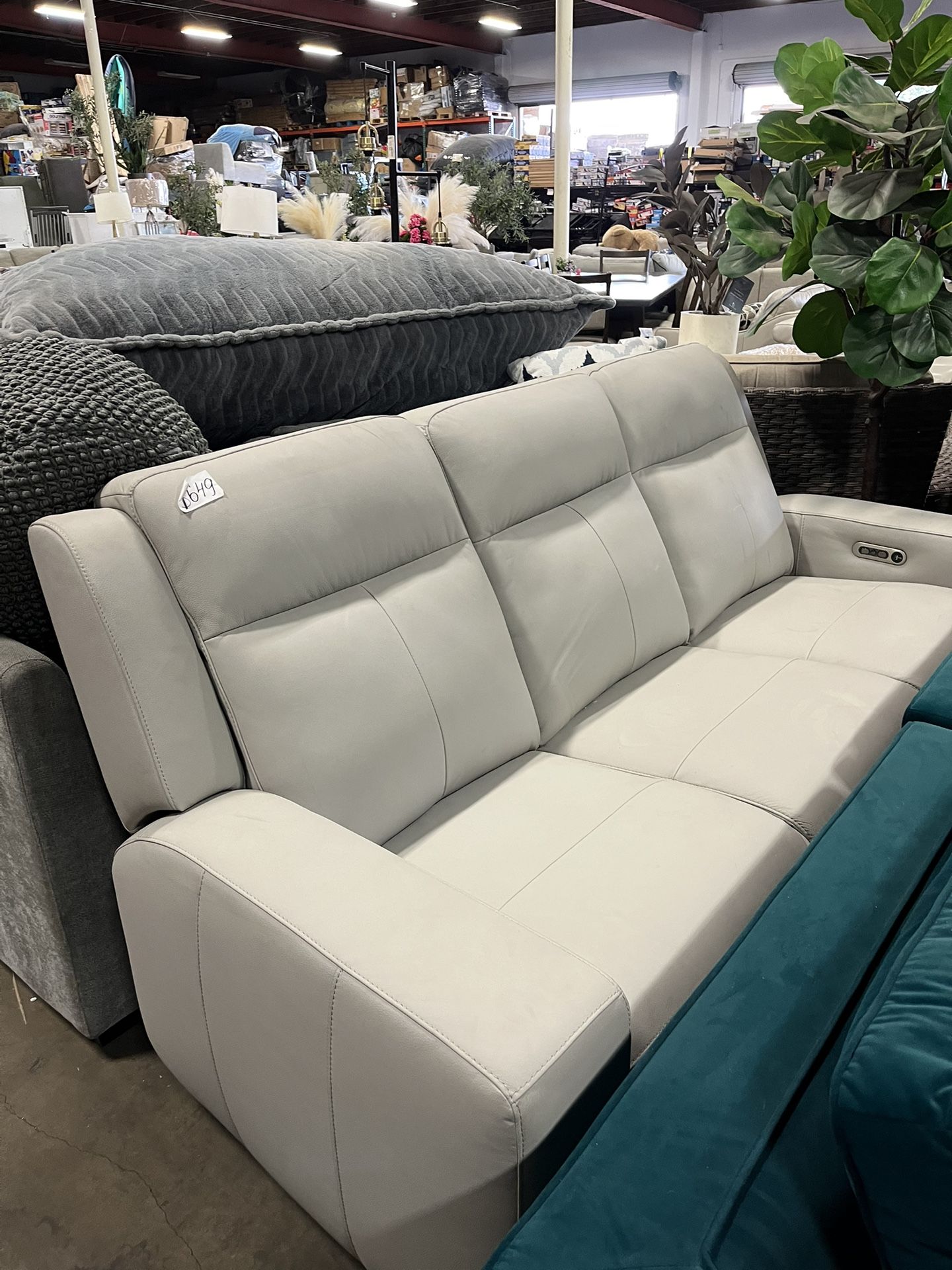 Brand New Leather Power Reclining Sofa From Costco