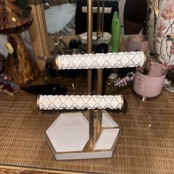Jewelry Holder 