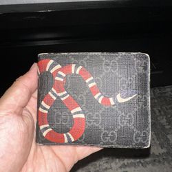 Gucci Snake Wallet 