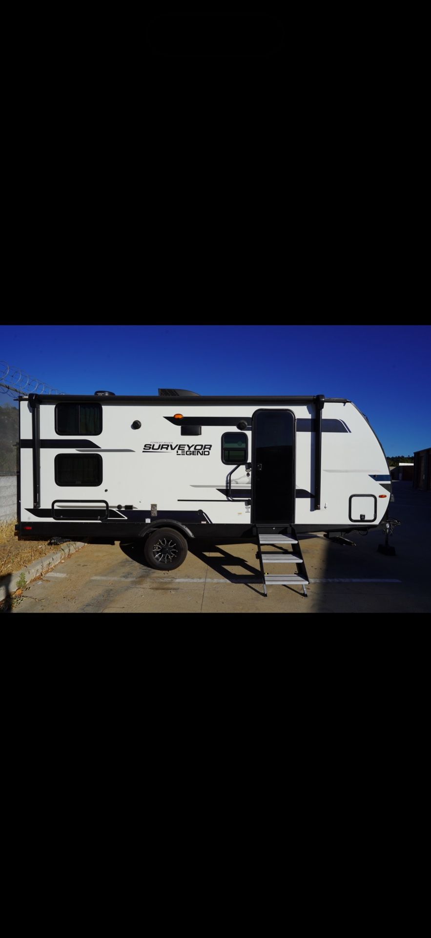 2024 Forest River Surveyor Legend 19MDBLE