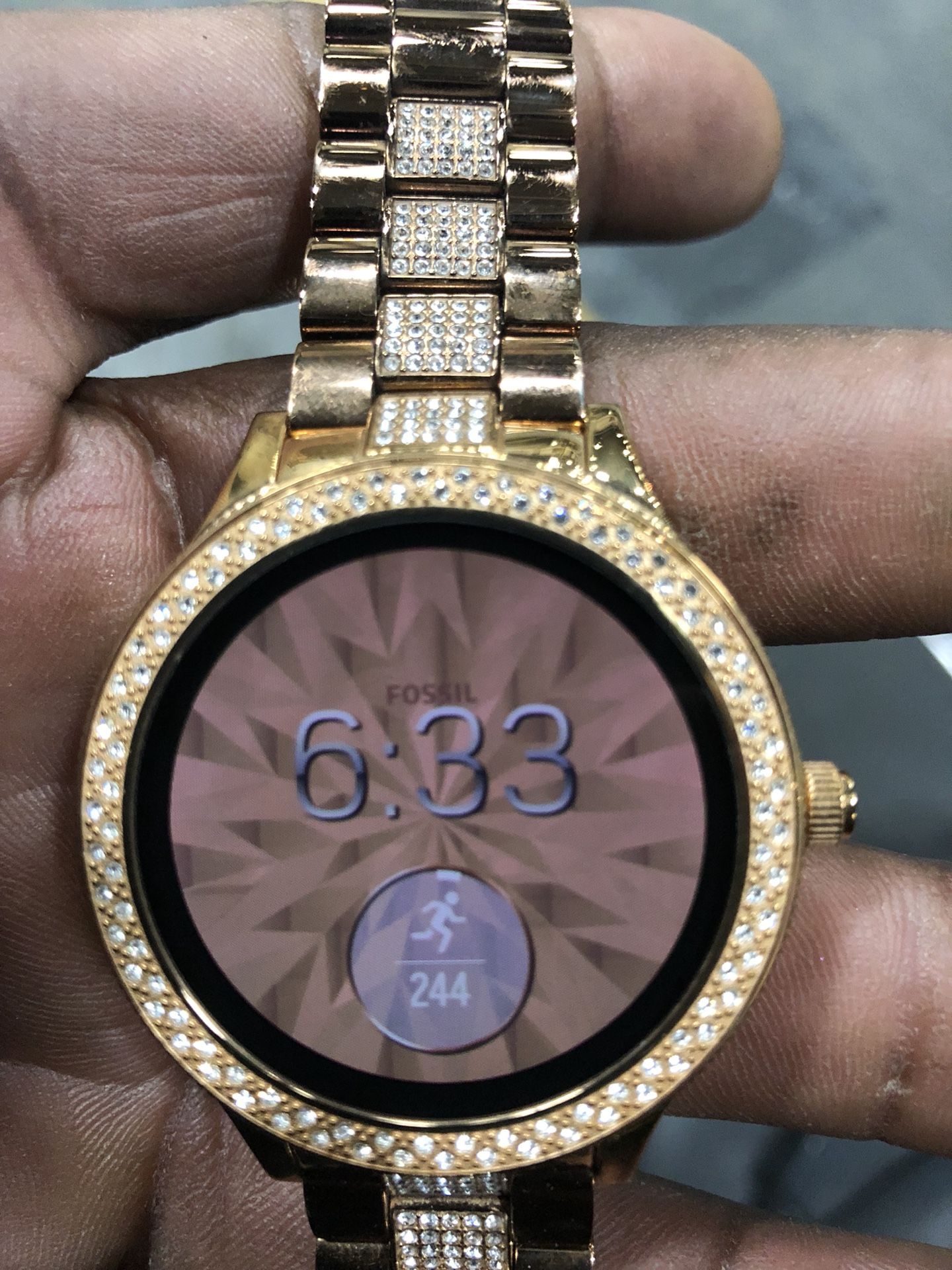 Fossil ladies rose gold smart watch Q3