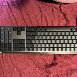 Logitech - MX Mechanical Full size Wireless Mechanical Tactile Switch Keyboard for Windows/macOS wit