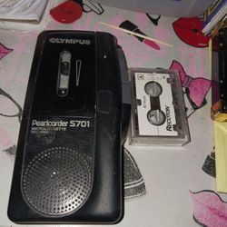 Olympus Pearl Recorder 5701 Come 1 Tape Battery Operated Aa Batteries 8 Firm