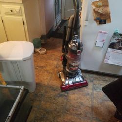 Hoover Windtunnel Vacum