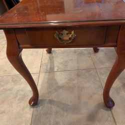 Accent Table Cherry Wood 