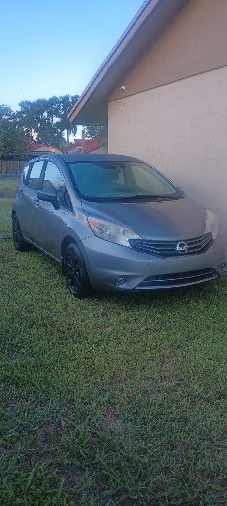 2015 Nissan Versa