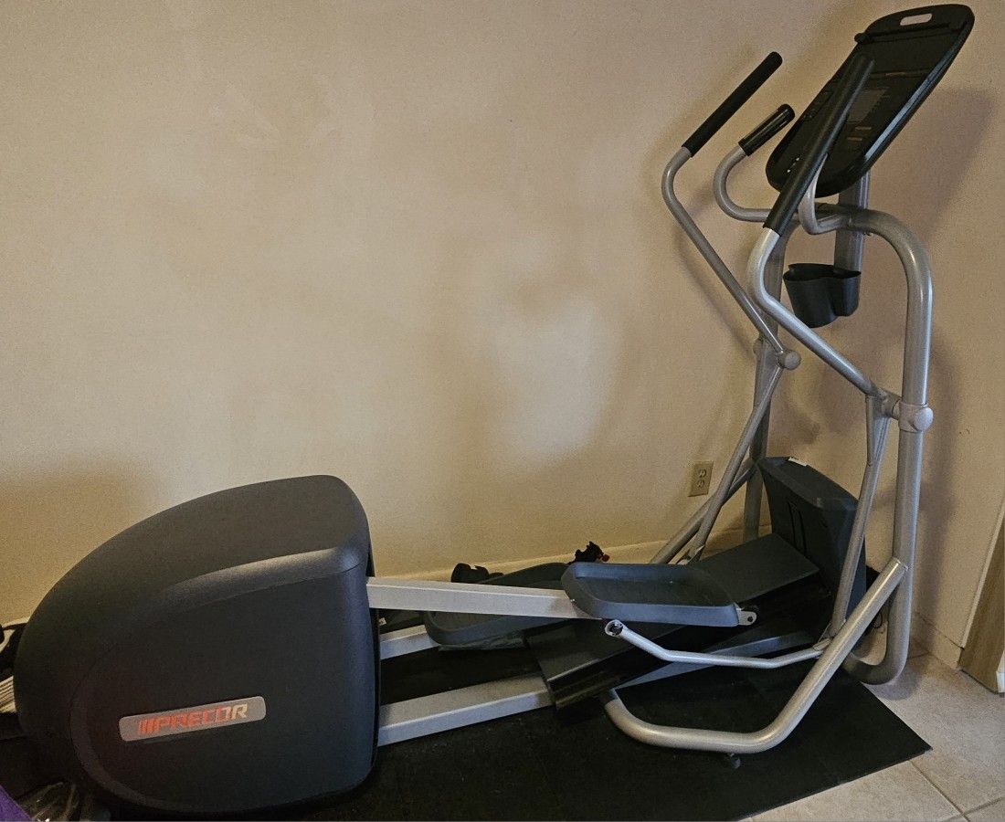 Precor Efx 225