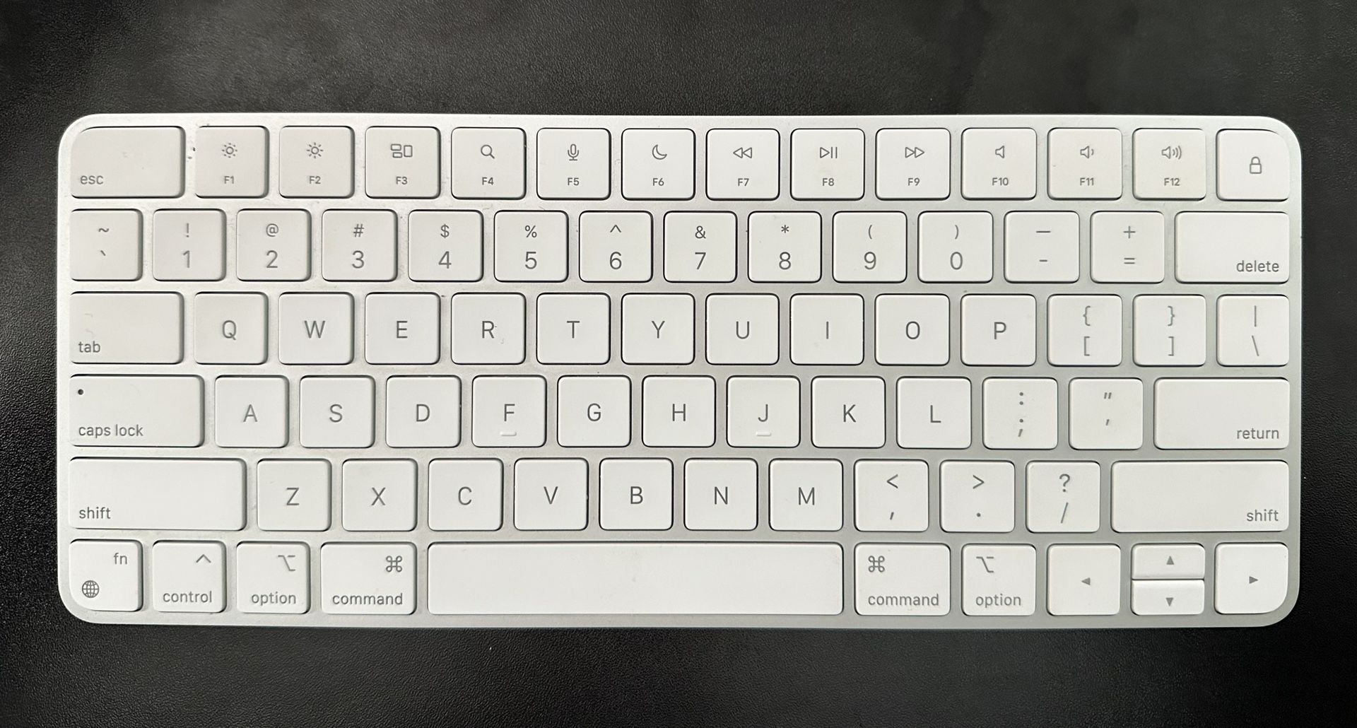 Apple Magic Keyboard 