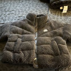 Nike Puffer Jacket 