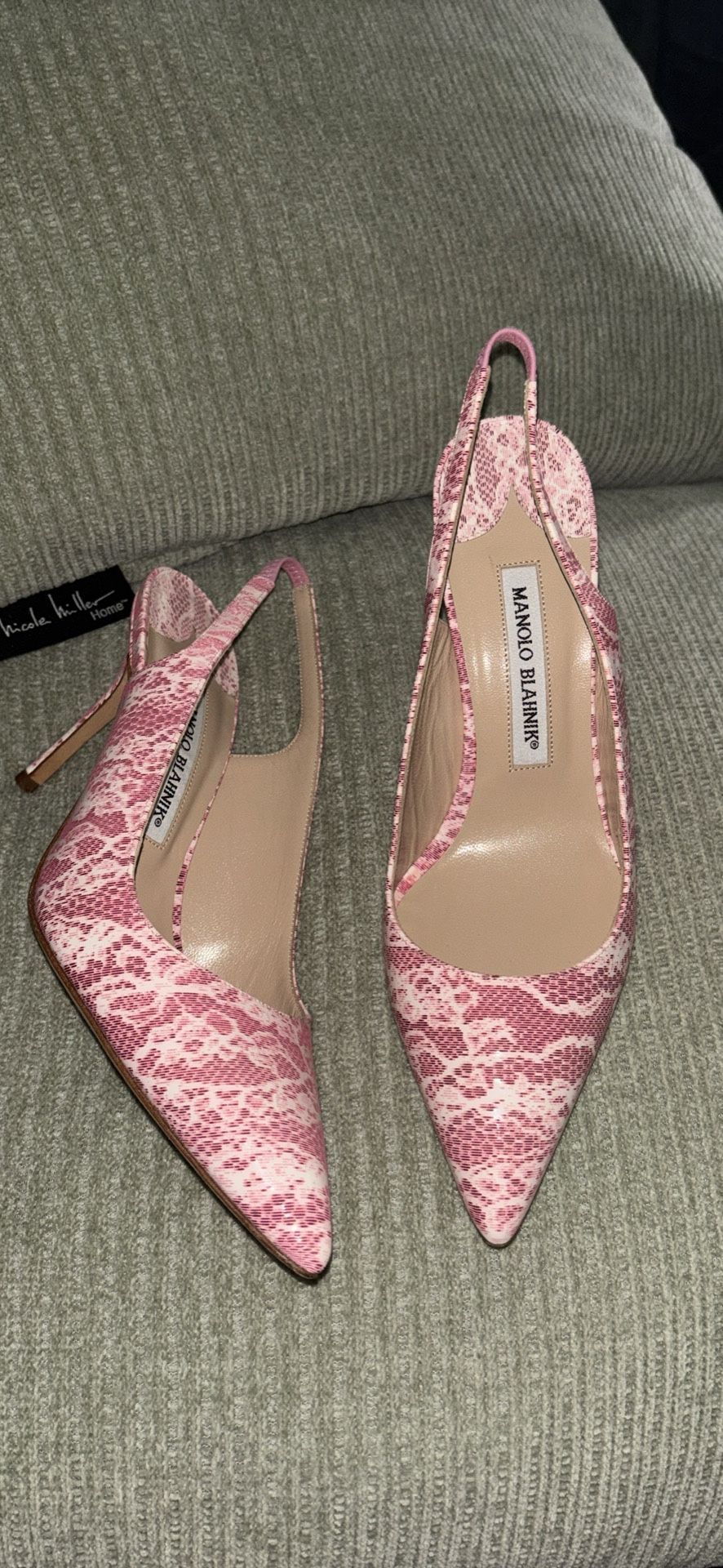 PINK SNAKE SKIN HEELS