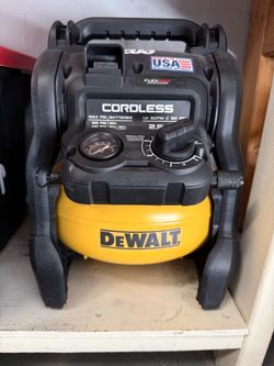 Dewalt Cordless 20v/60v Compressor