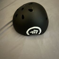 Rollerstake/skateboard Bundle 