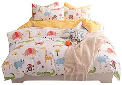 Duvet Cover Bedding Set (BRAND NEW)