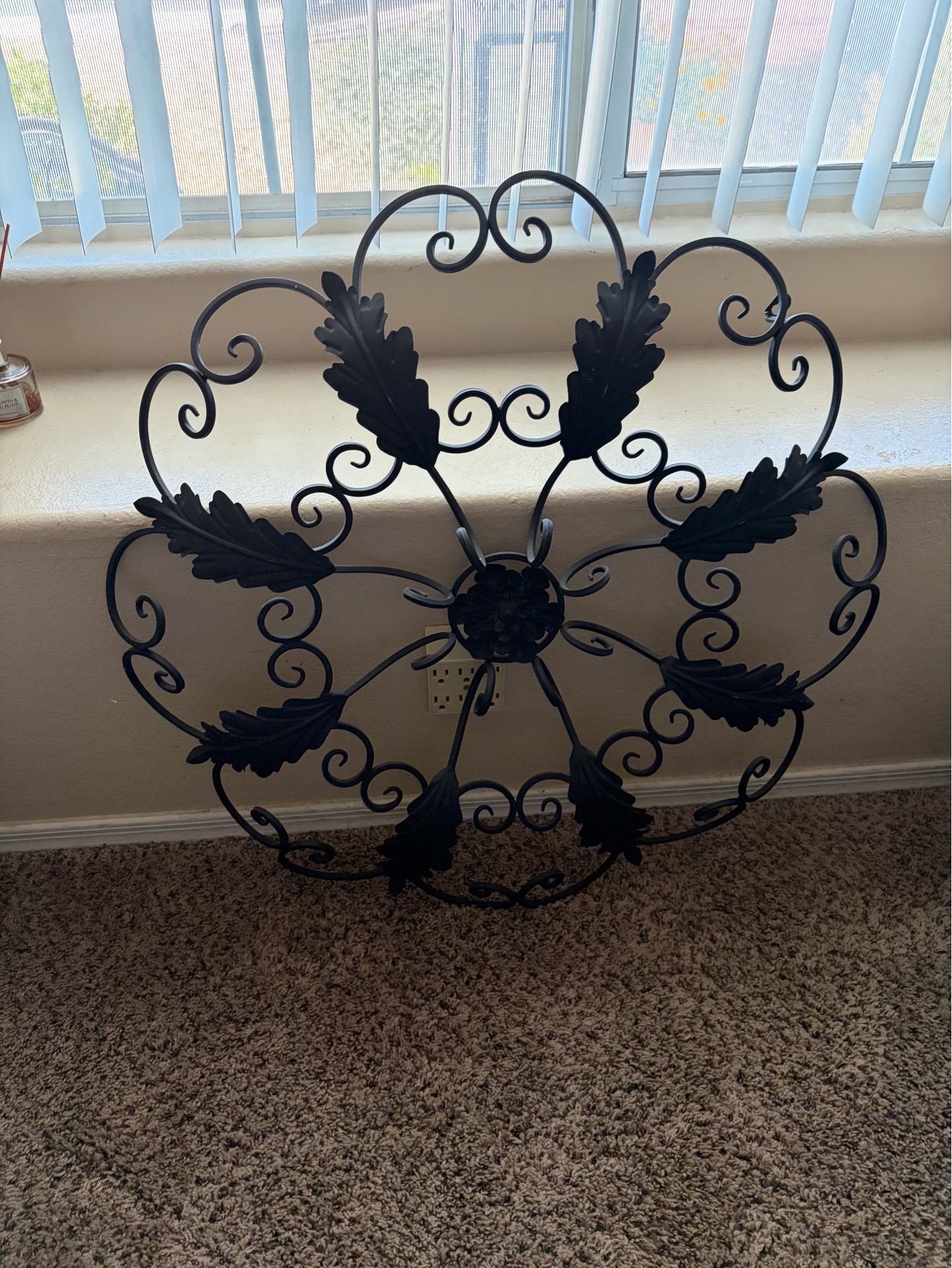 Decorating different prices