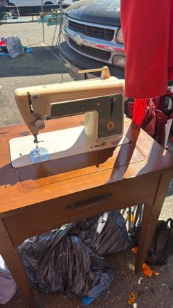 Sweing Machine 
