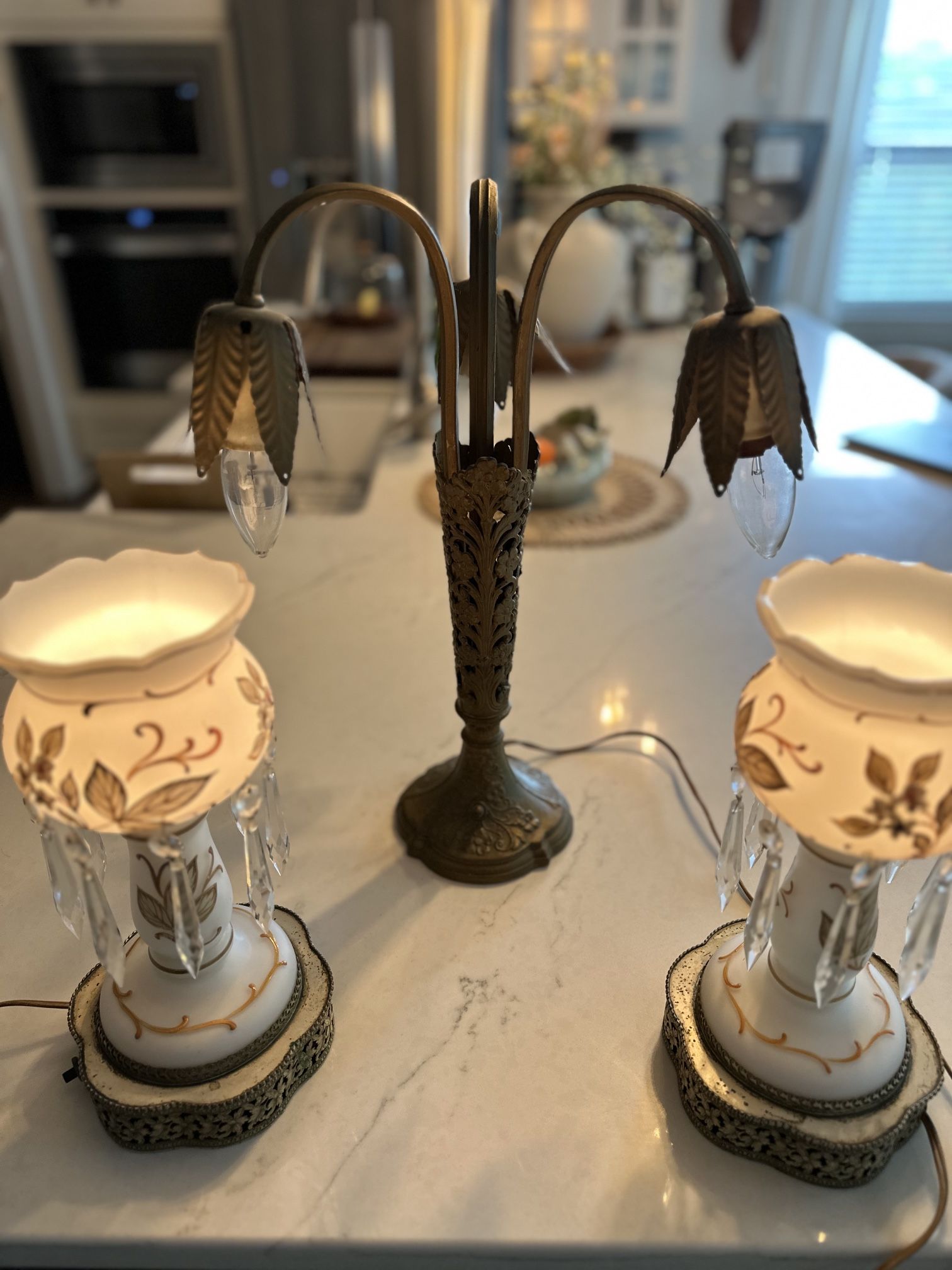 Lamps - Antique and Vintage