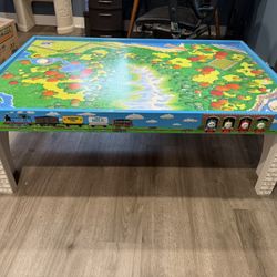 Thomas Train Table