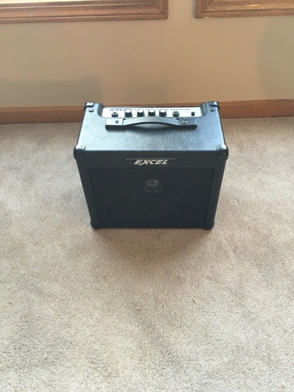 Excel exb15 bass amp