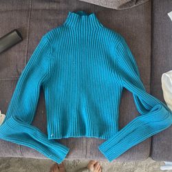 Zara Blue Crop Sweater 