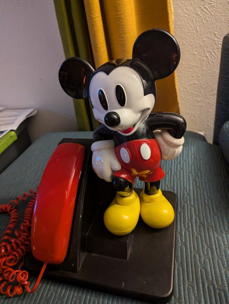 Vintage Mikey Mouse Phone