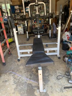 Body-Solid Olympic Bench Press Station