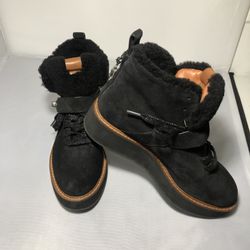 Fur Coach Leather Boots 🥾 
