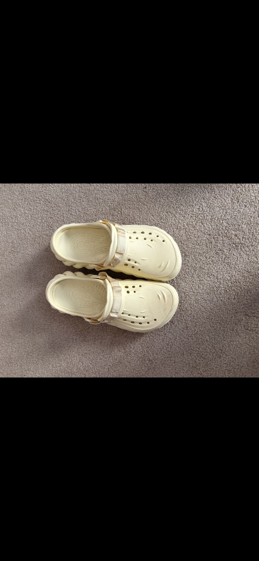 Crocs M9 W11