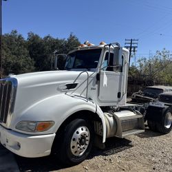  2014 Peterbuilt 389