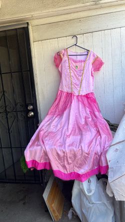 Women Dress. Size. L