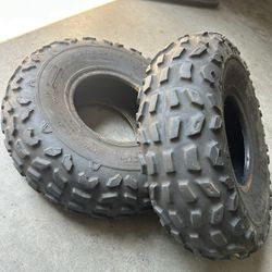 2- Good Condition Dunlop KT536 20x7 - 8