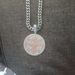 Moissanite Cross Pendant And Chain