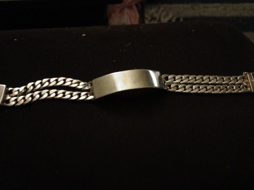 66 Grams Of Silver. Bracelet 