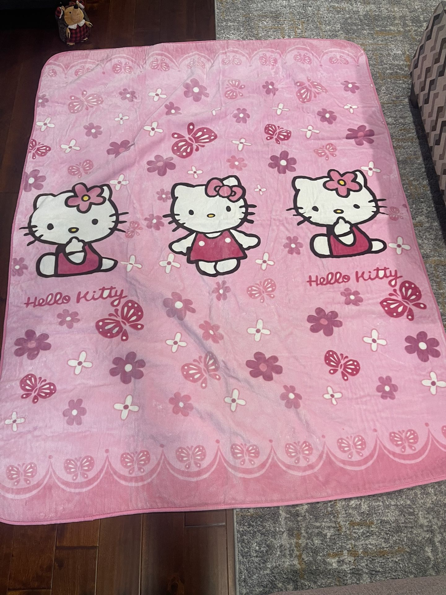 Hello Kitty Carpet