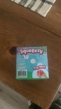 Squeeezy blue dice
