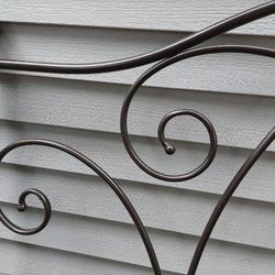 Headboard 
