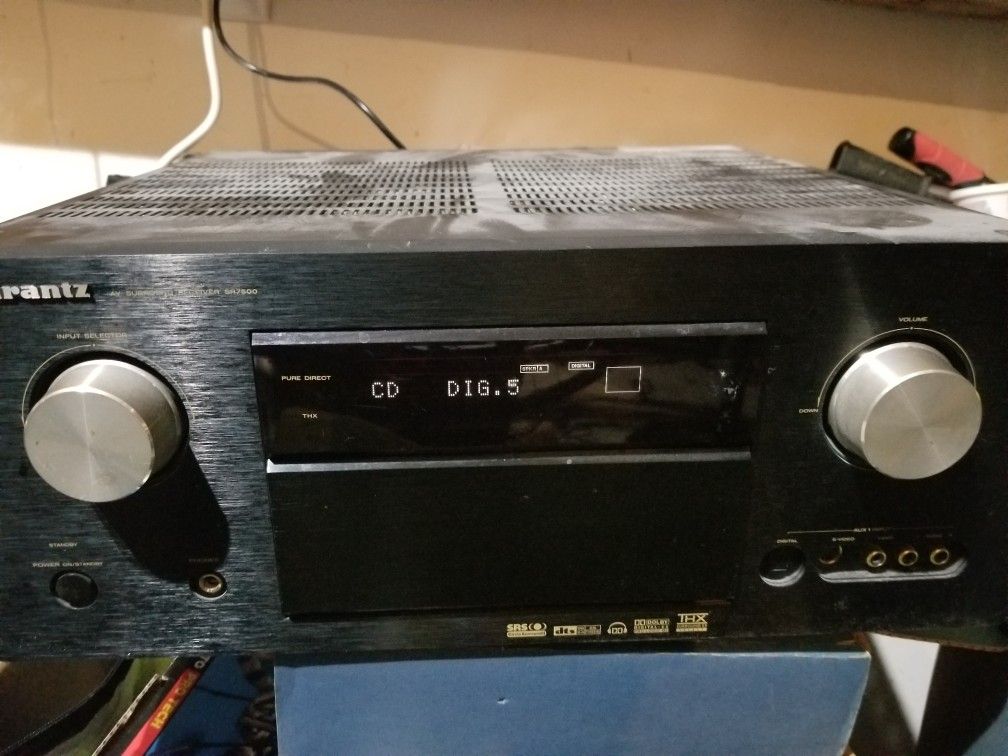 Marantz SR7500

