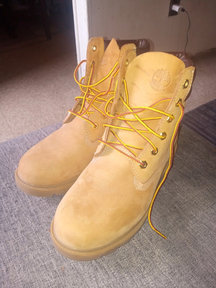 New Timberland A161G Nude Women's Leather Boots A5998 Size 8.5 Rubber Sole Wheat