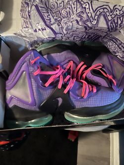 LeBron 19