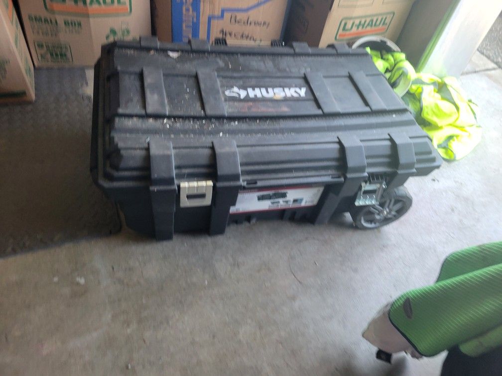 Husky 36" Rolling Tool Box
