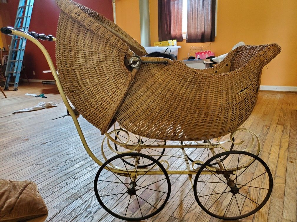 Antique baby carriage