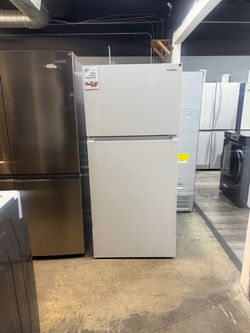 MORA 18 CU FT TOP MOUNT WHITE APARTMENT SIZE REFRIGERATOR 😍