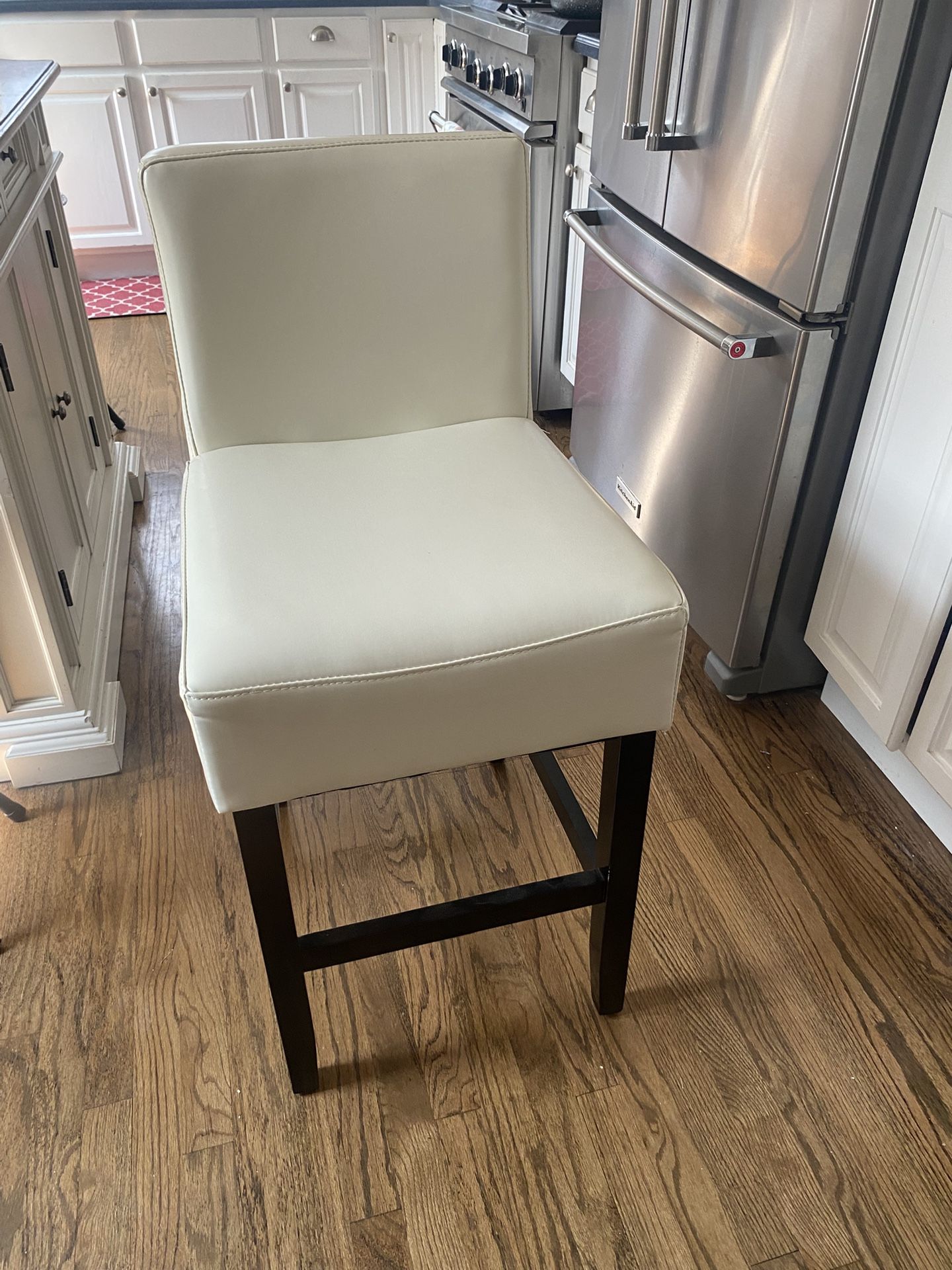 Cream Counter height bar stools ( set of 4)